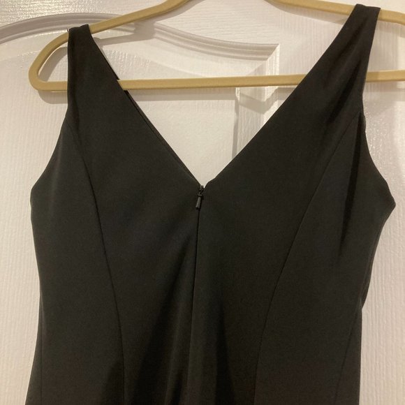 EVAN-PICONE black dress. Size 8 - Picture 5 of 7